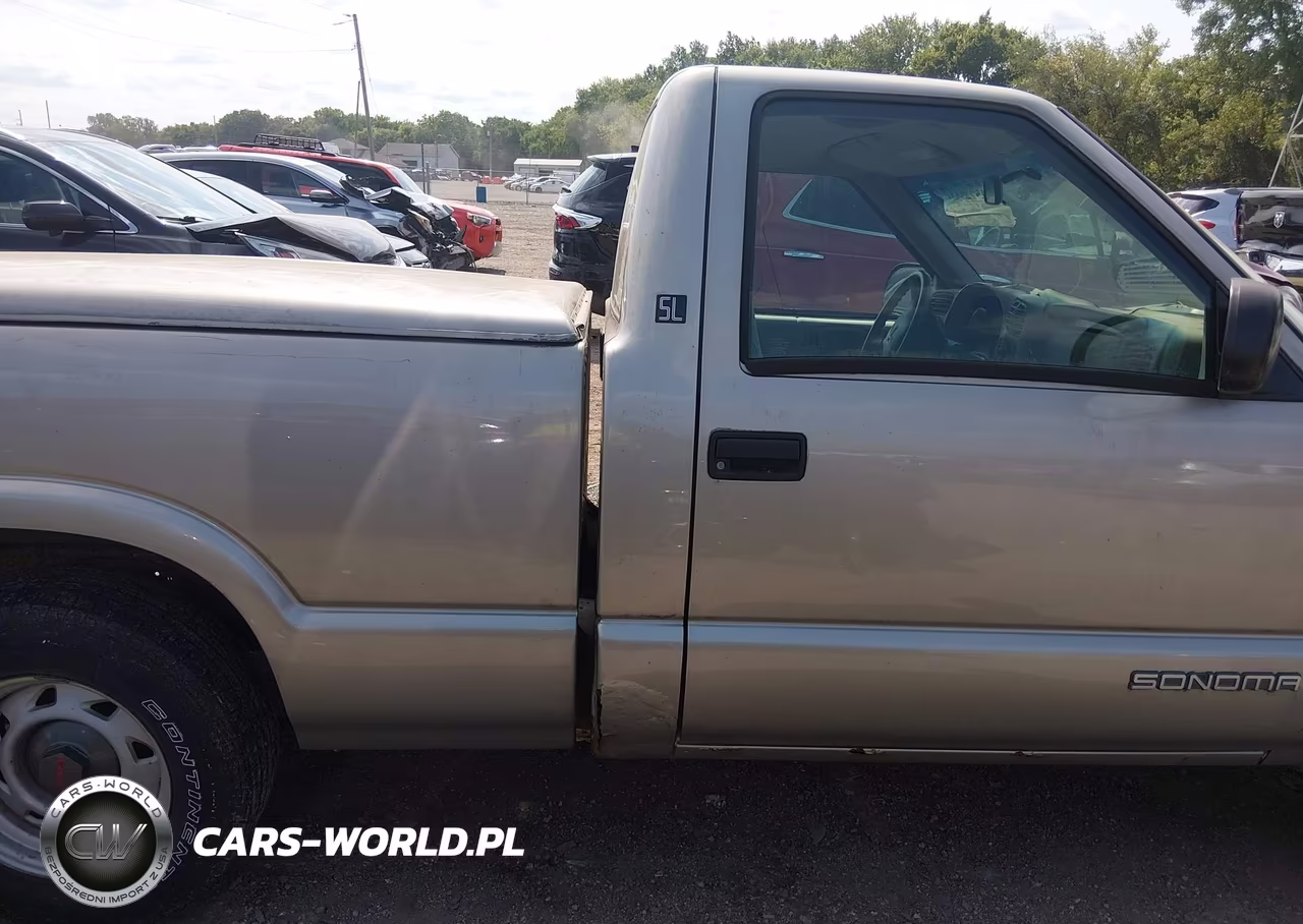 1999 GMC Sonoma Sl VIN:1GTCS1443X8506539 - 13