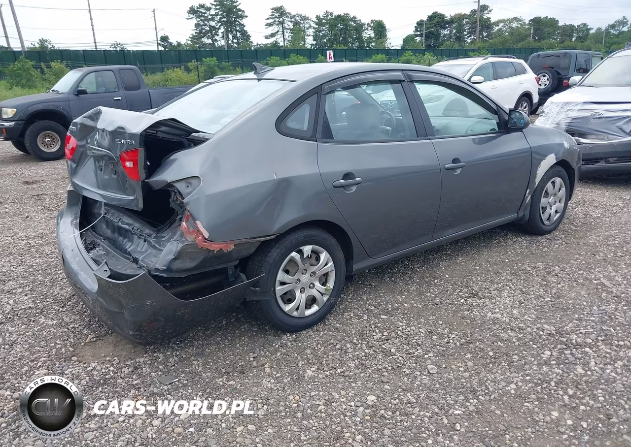 2009 Hyundai Elantra Gls VIN:KMHDU46D69U647897 - 4