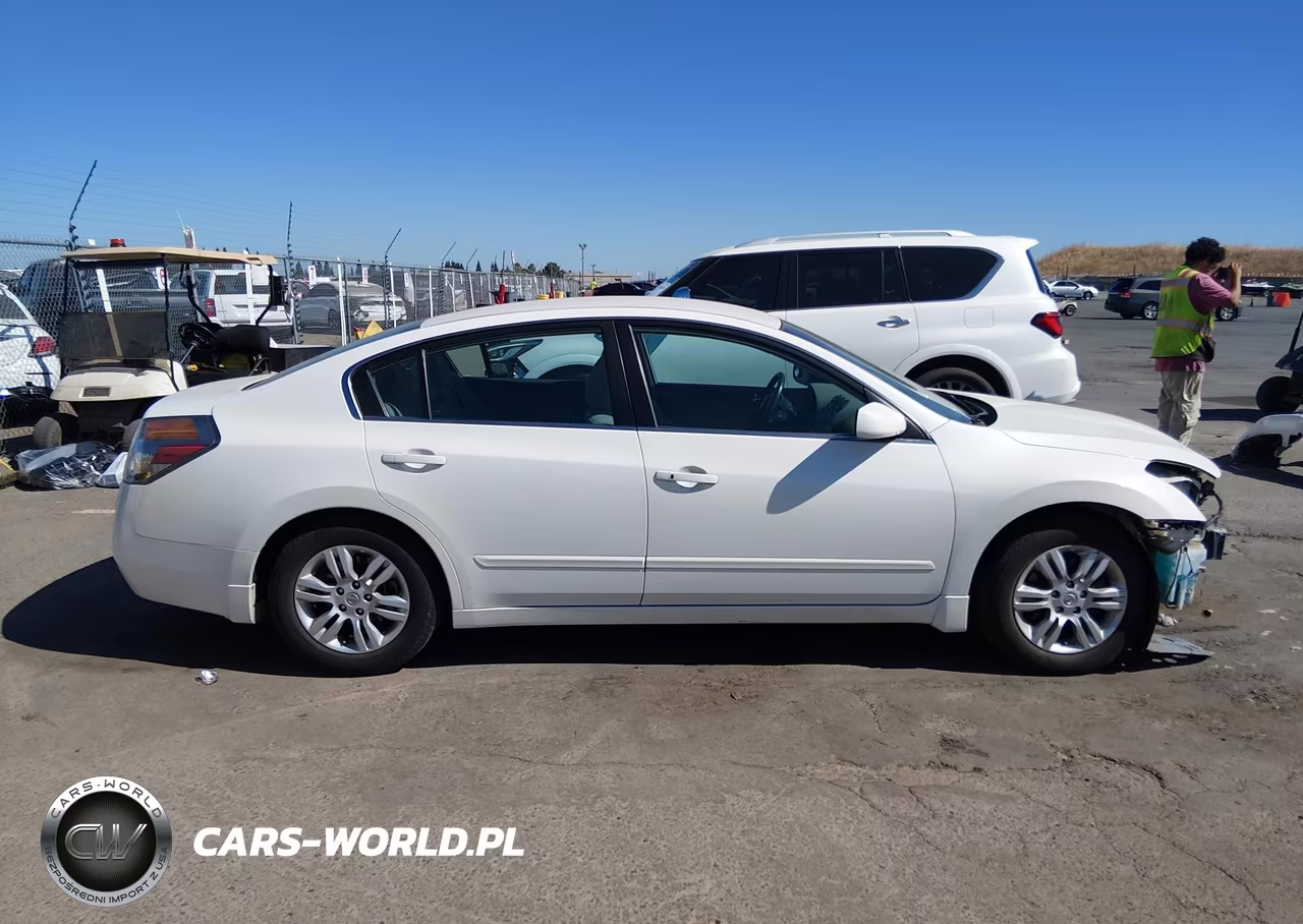 2012 Nissan Altima 2.5 S VIN:1N4AL2AP1CN410547 - 14