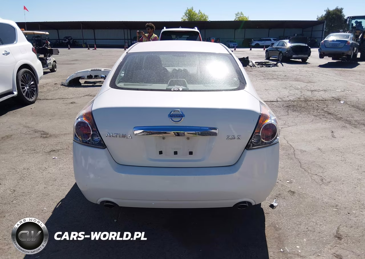 2012 Nissan Altima 2.5 S VIN:1N4AL2AP1CN410547 - 17