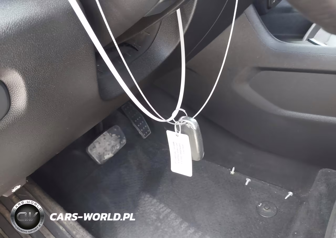 2018 Chevrolet Traverse Lt Cloth VIN:1GNERGKWXJJ266229 - 11
