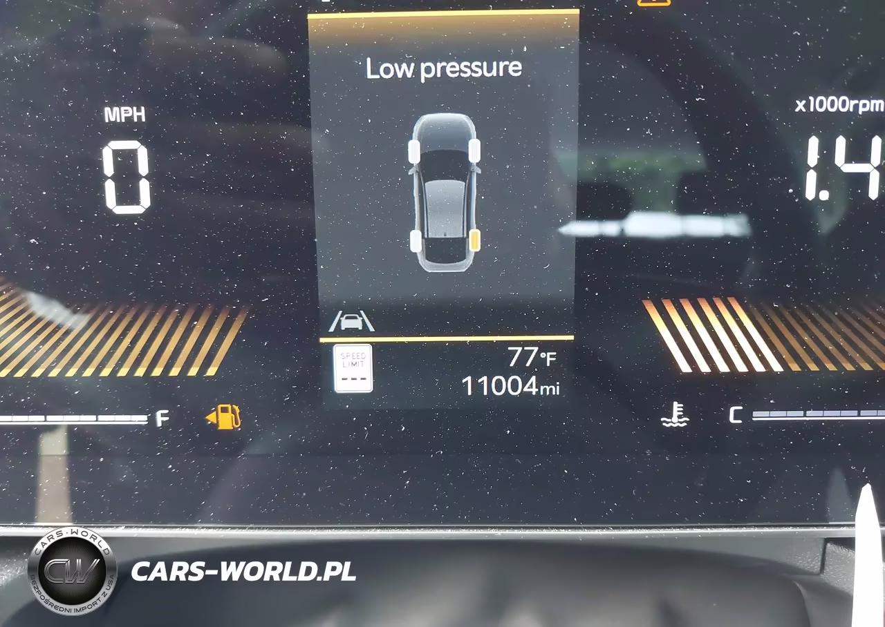 2025 Kia K4 Lxs VIN:3KPFT4DE9SE213876 - 15