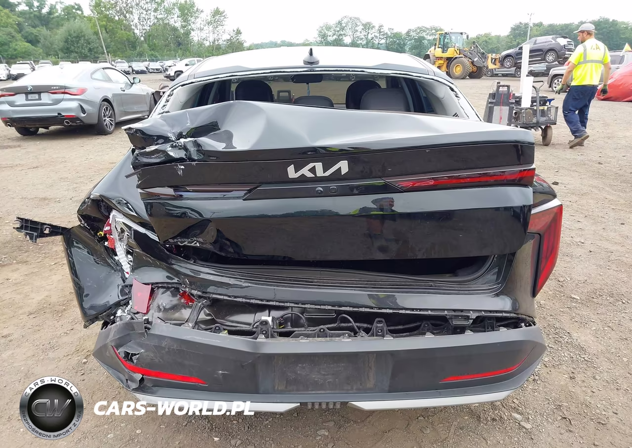 2025 Kia K4 Lxs VIN:3KPFT4DE9SE213876 - 16