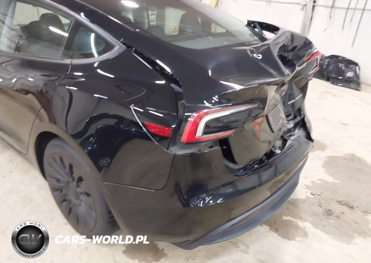 2024 Tesla Model 3 Long Range Dual Motor All-Wheel Drive VIN:5YJ3E1EBXRF740250 - 18