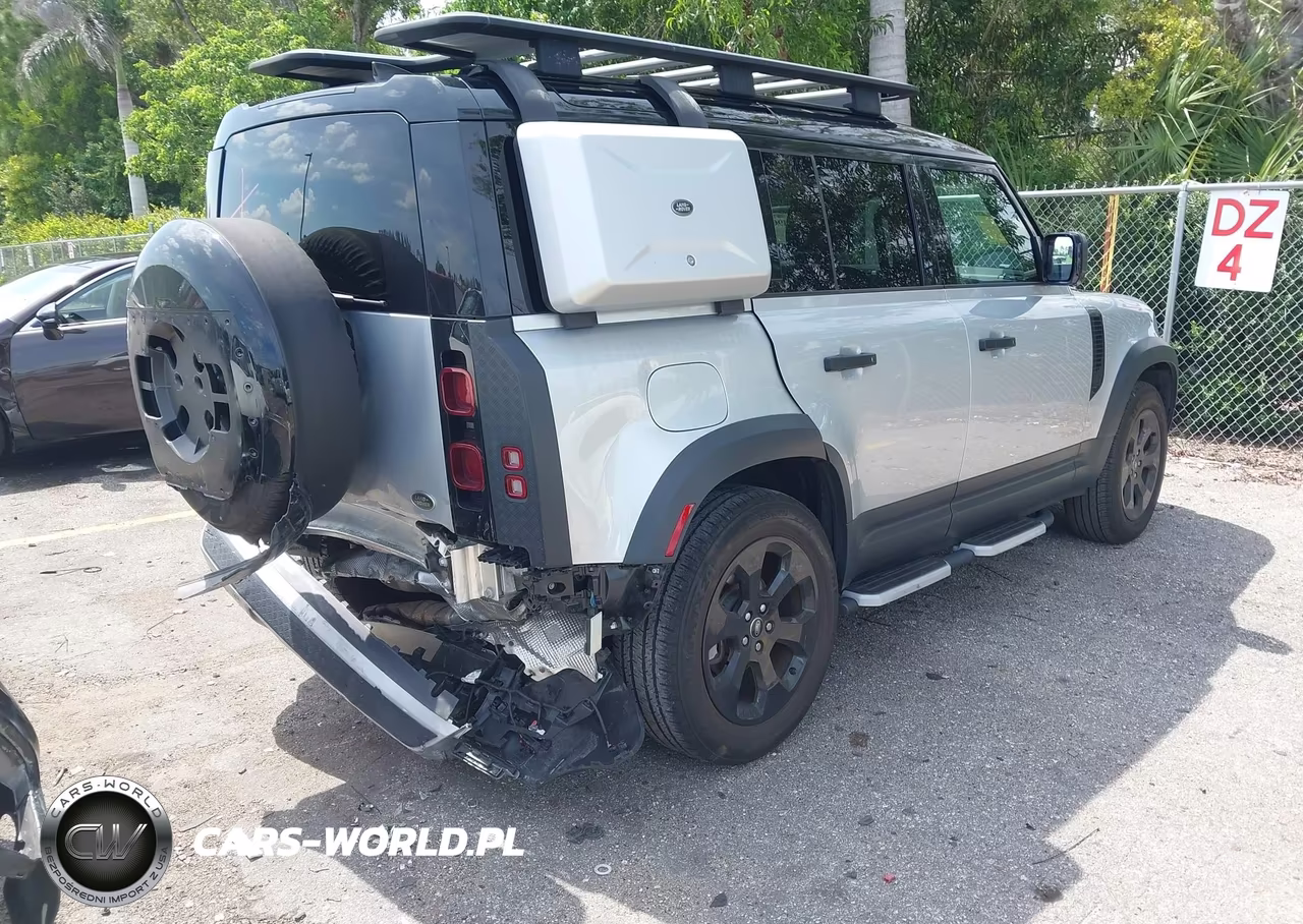 2023 Land Rover Defender 110 S VIN:SALEJEEX8P2123686 - 4