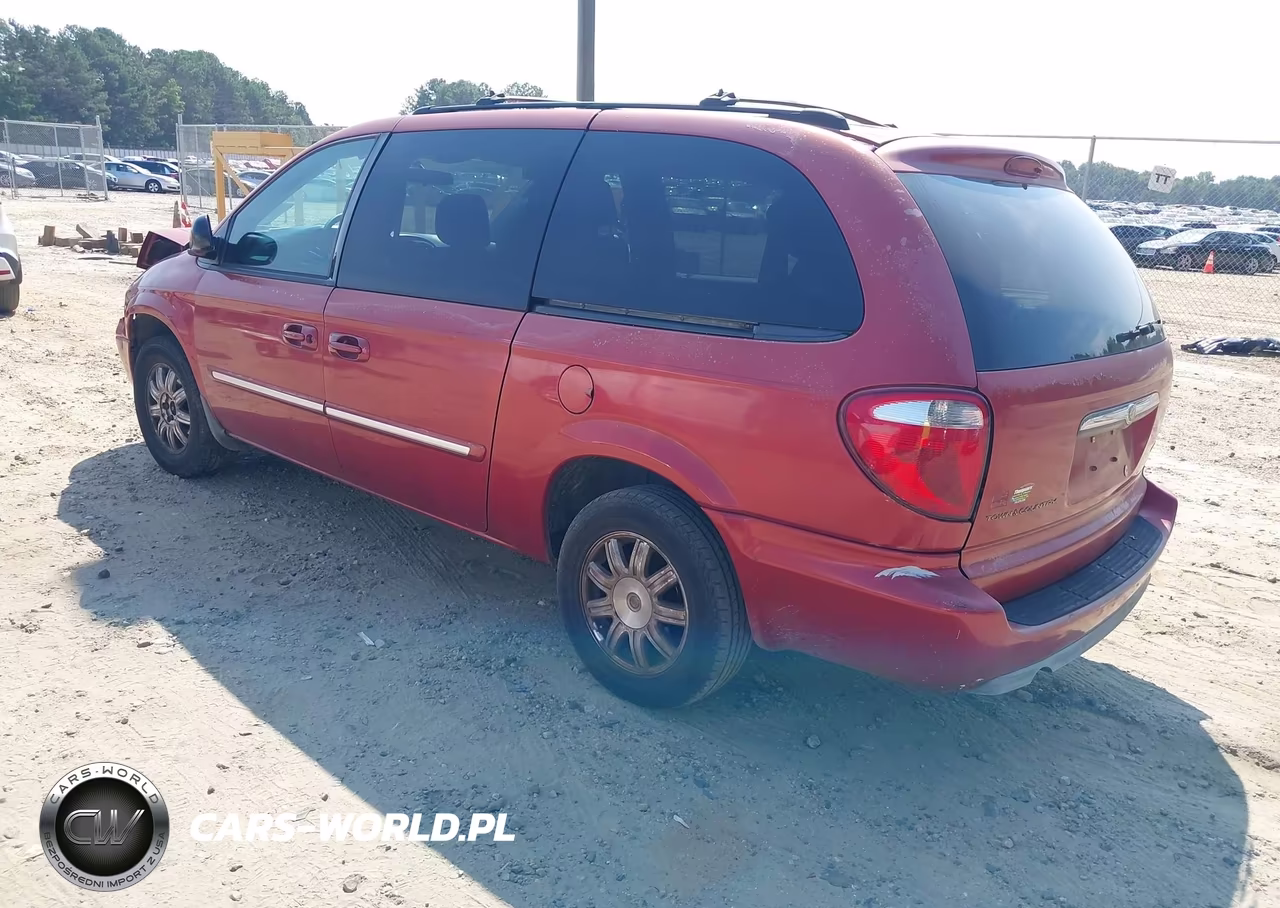 2005 Chrysler Town & Country Touring VIN:2C4GP54L55R402802 - 3