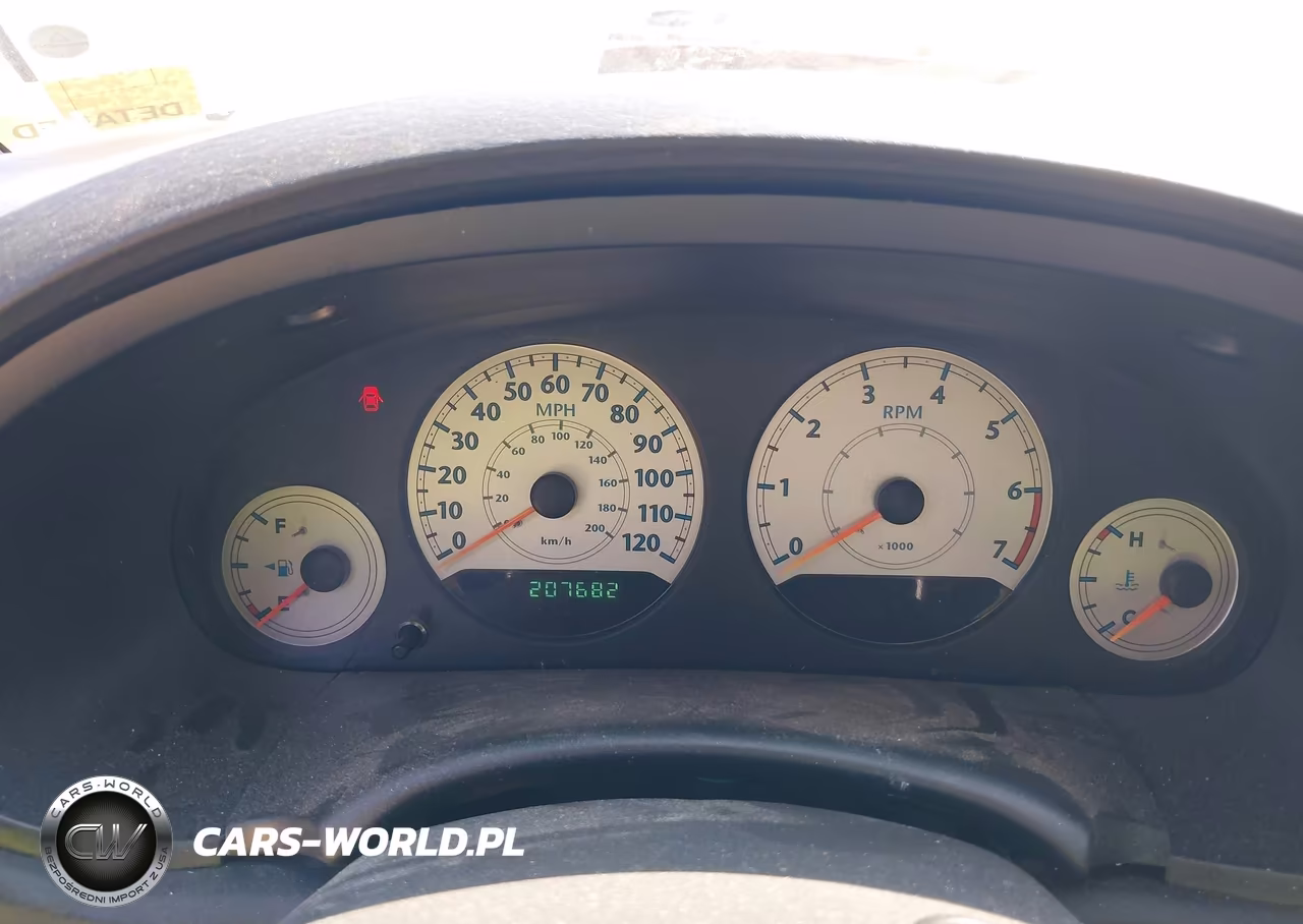 2005 Chrysler Town & Country Touring VIN:2C4GP54L55R402802 - 7