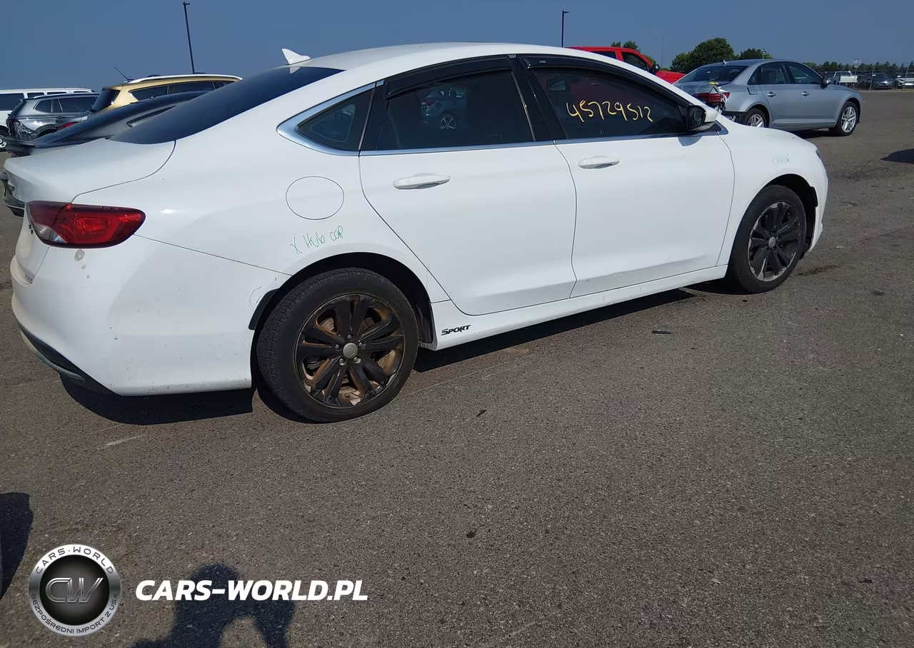 2015 Chrysler 200 Limited VIN:1C3CCCAB5FN600731 - 4