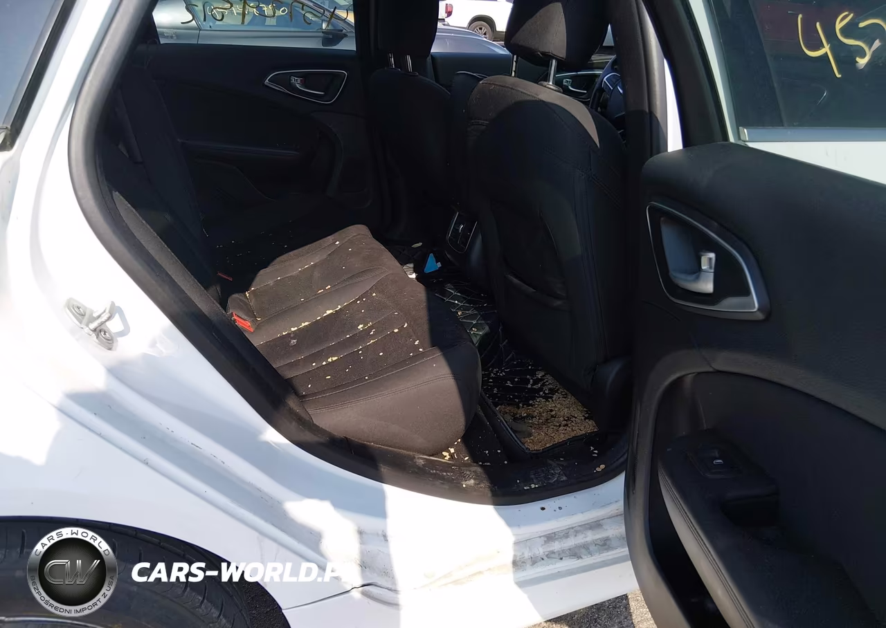 2015 Chrysler 200 Limited VIN:1C3CCCAB5FN600731 - 8
