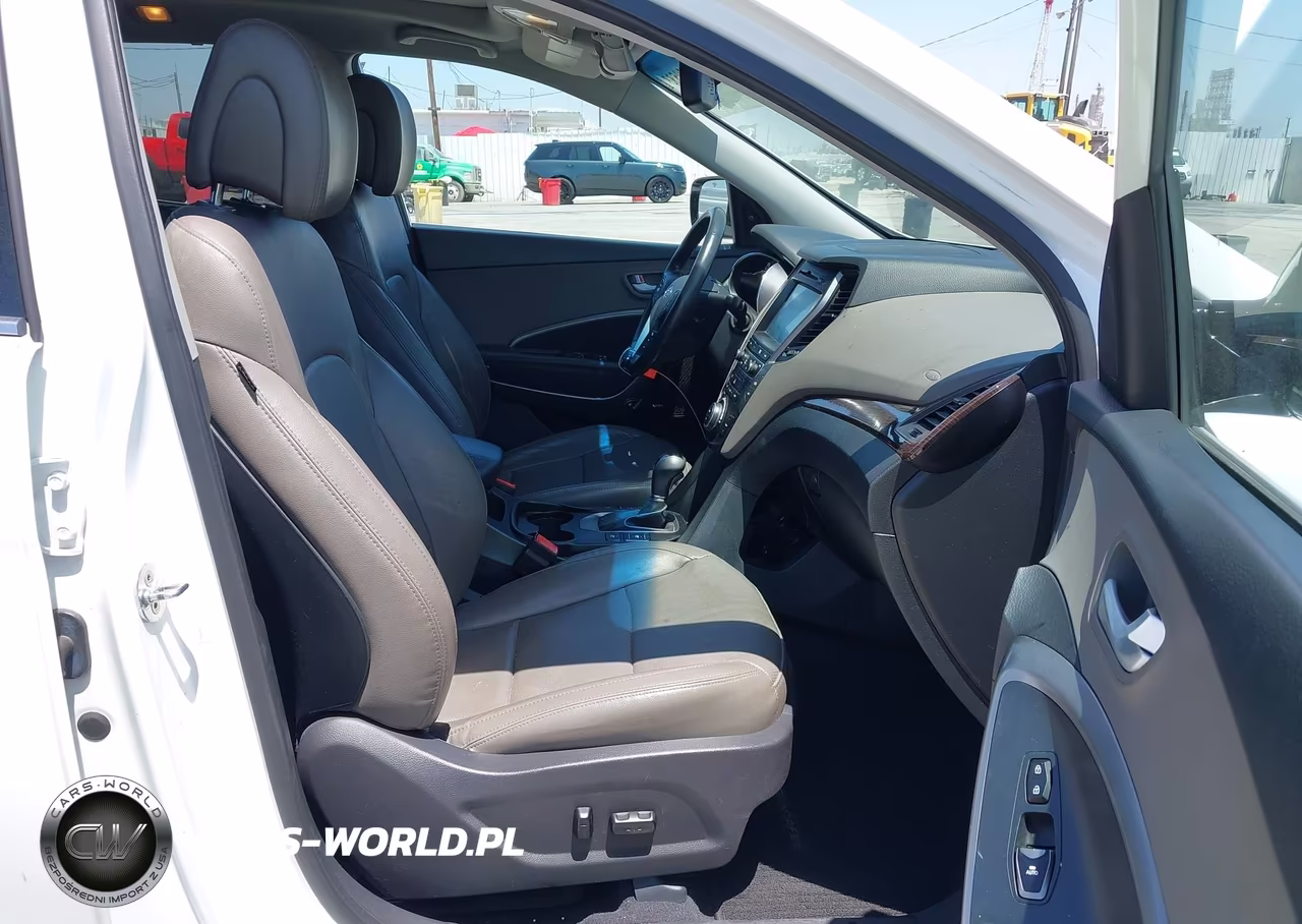 2017 Hyundai Santa Fe Sport 2.0T Ultimate VIN:5XYZW4LA2HG388906 - 5
