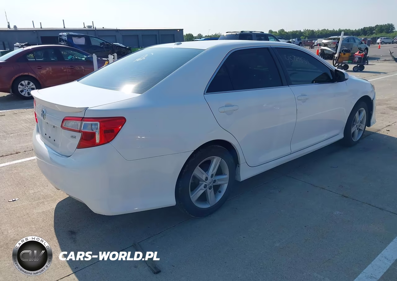 2012 Toyota Camry Se VIN:4T1BF1FK9CU150610 - 4