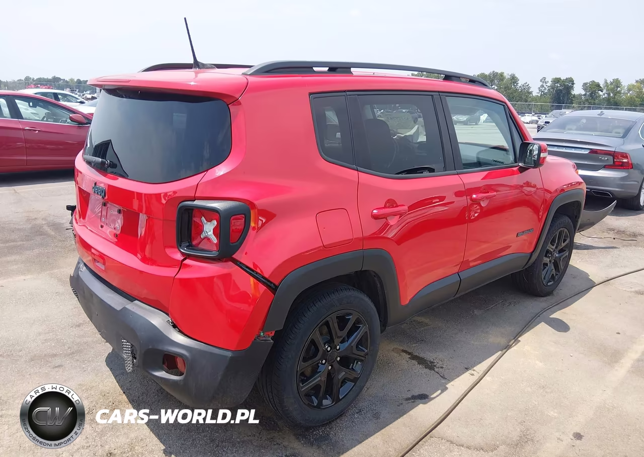 2018 Jeep Renegade Altitude 4X4 VIN:ZACCJBBBXJPG79338 - 4