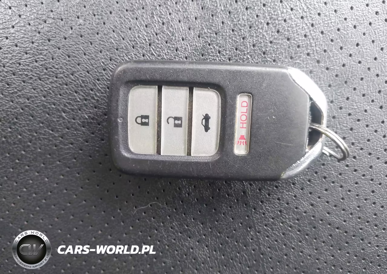 2015 Honda Accord Hybrid Touring VIN:1HGCR6F74FA003143 - 11