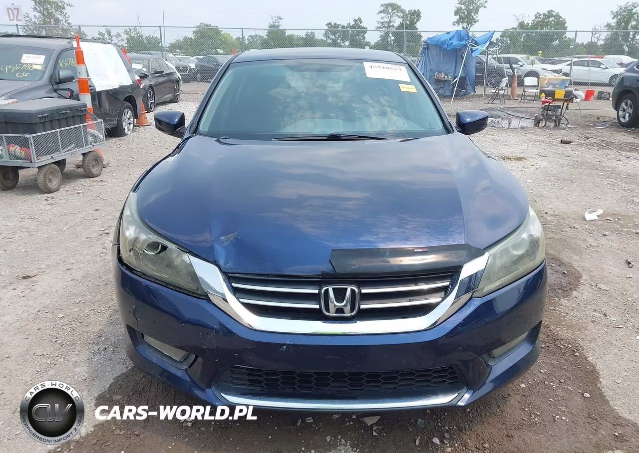 2015 Honda Accord Sport VIN:1HGCR2F59FA076225 - 12