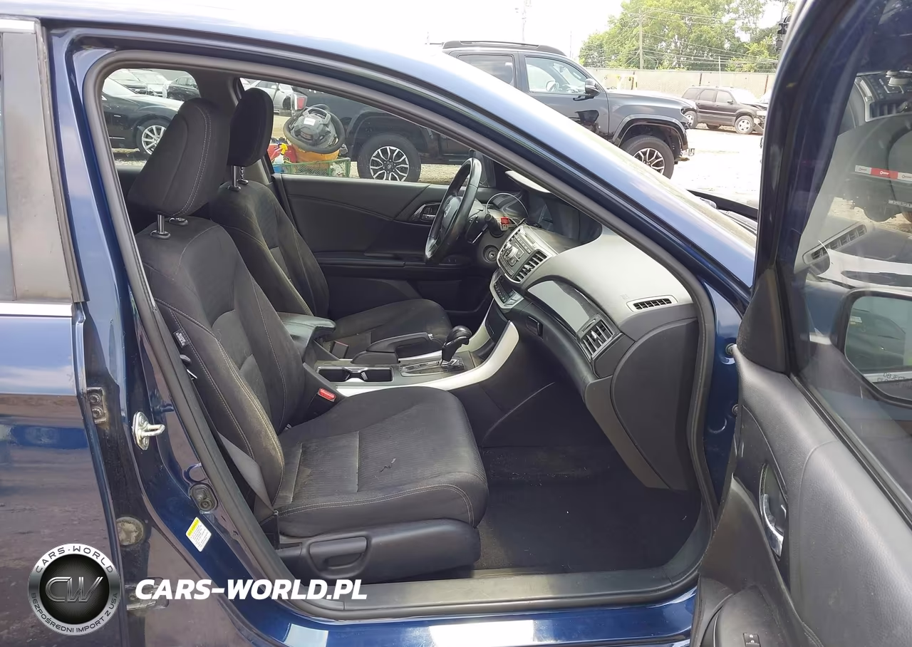 2015 Honda Accord Sport VIN:1HGCR2F59FA076225 - 5