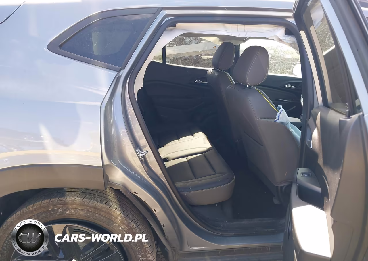 2025 Chevrolet Trax Fwd Activ VIN:KL77LKEPXSC079389 - 8
