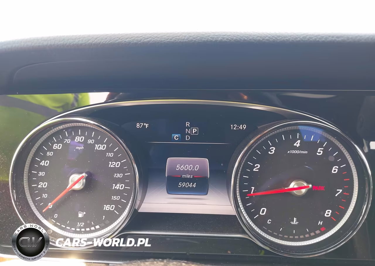 2019 Mercedes-Benz E 300 4Matic VIN:WDDZF4KB1KA532761 - 16