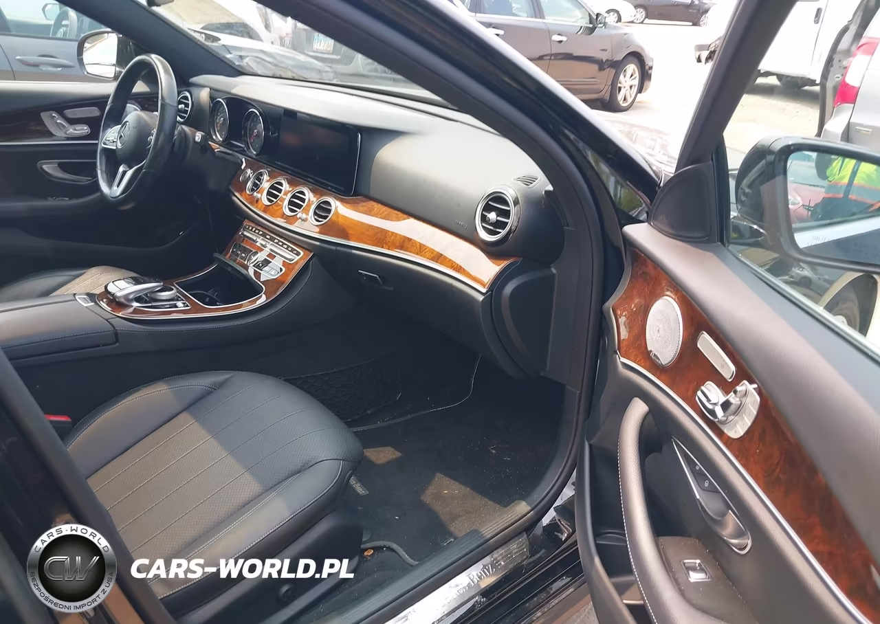 2019 Mercedes-Benz E 300 4Matic VIN:WDDZF4KB1KA532761 - 5