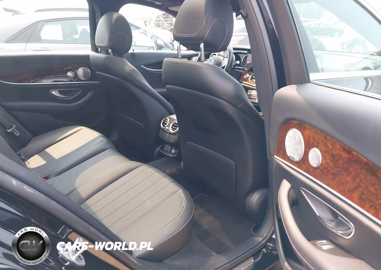 2019 Mercedes-Benz E 300 4Matic VIN:WDDZF4KB1KA532761 - 8