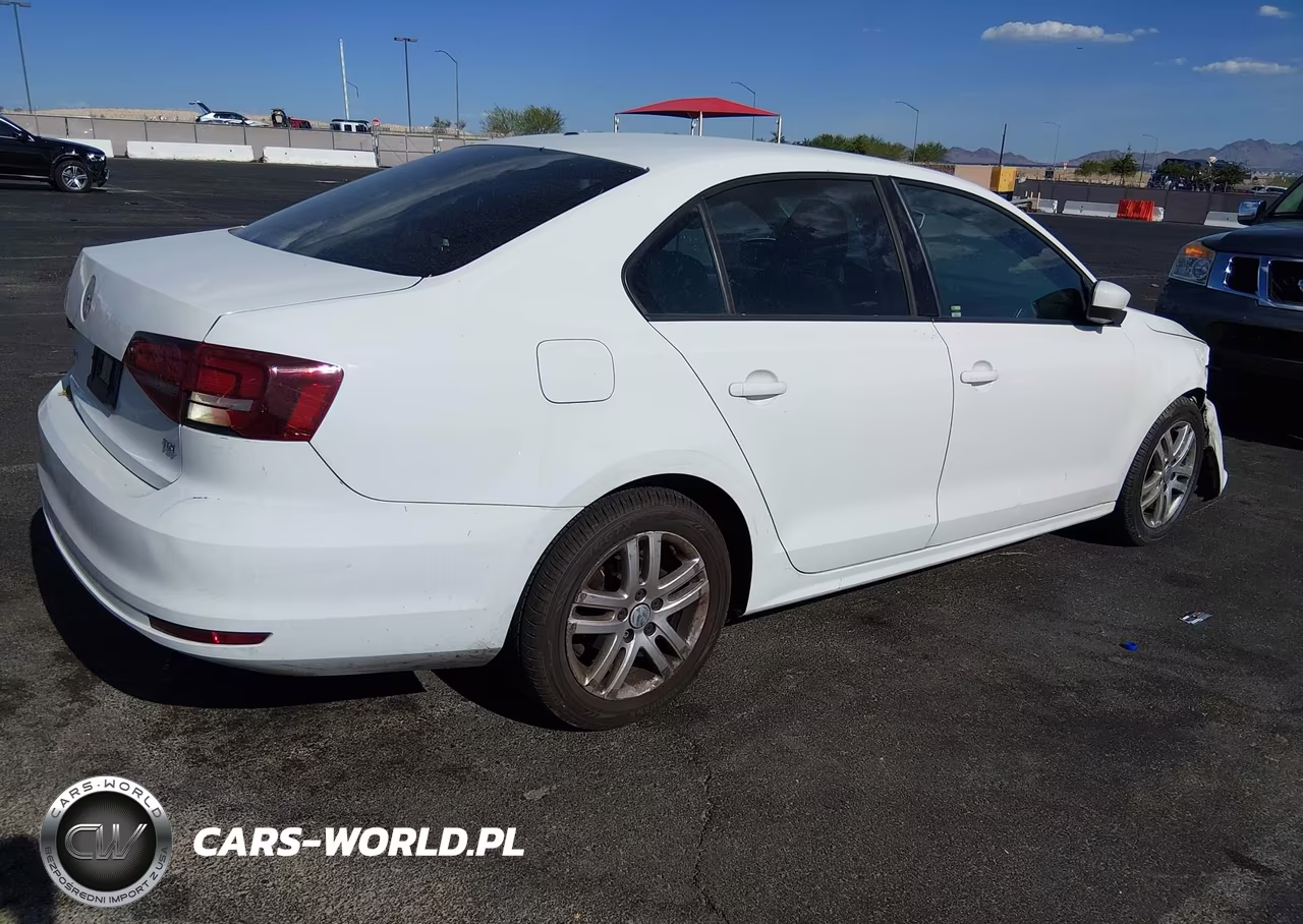 2018 Volkswagen Jetta 1.4T S VIN:3VW2B7AJ1JM229236 - 4