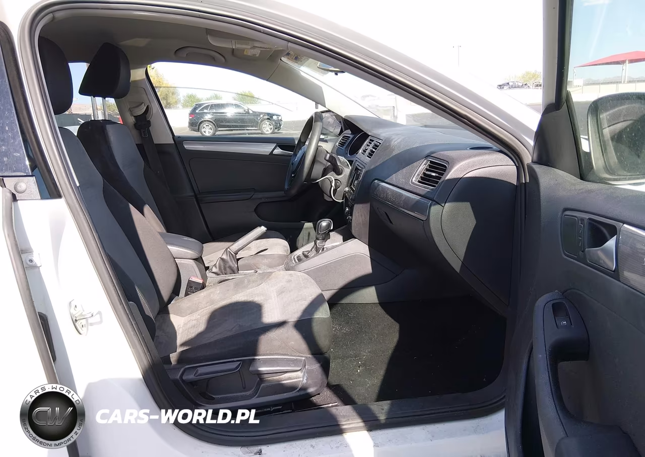 2018 Volkswagen Jetta 1.4T S VIN:3VW2B7AJ1JM229236 - 5