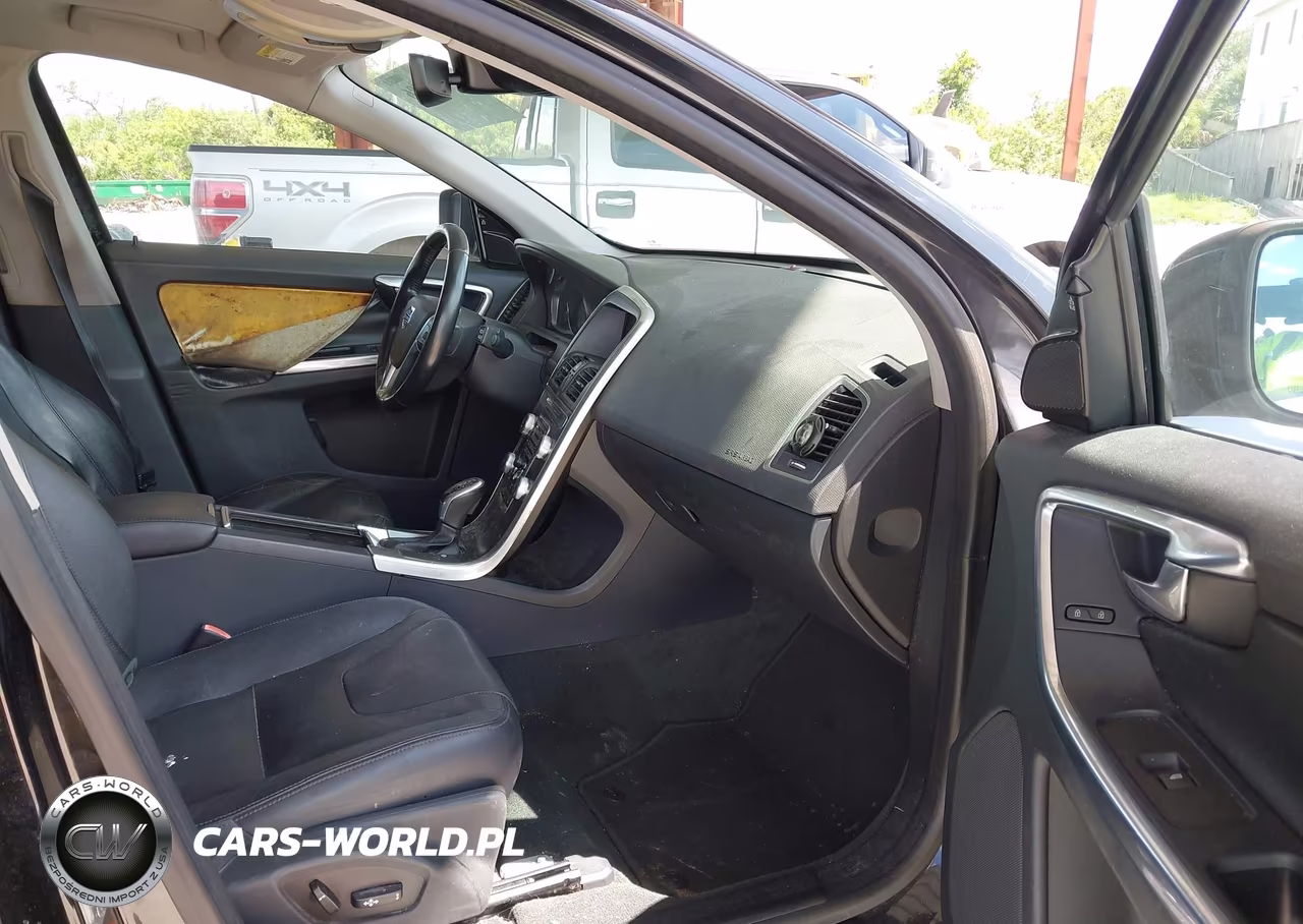 2015 Volvo Xc60 T5 Premier VIN:YV440MDK0F2729792 - 5