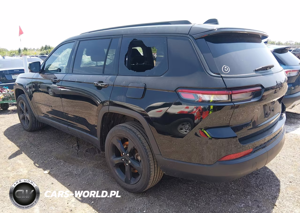 2023 Jeep Grand Cherokee L Altitude 4X4 VIN:1C4RJKAG3P8800976 - 3