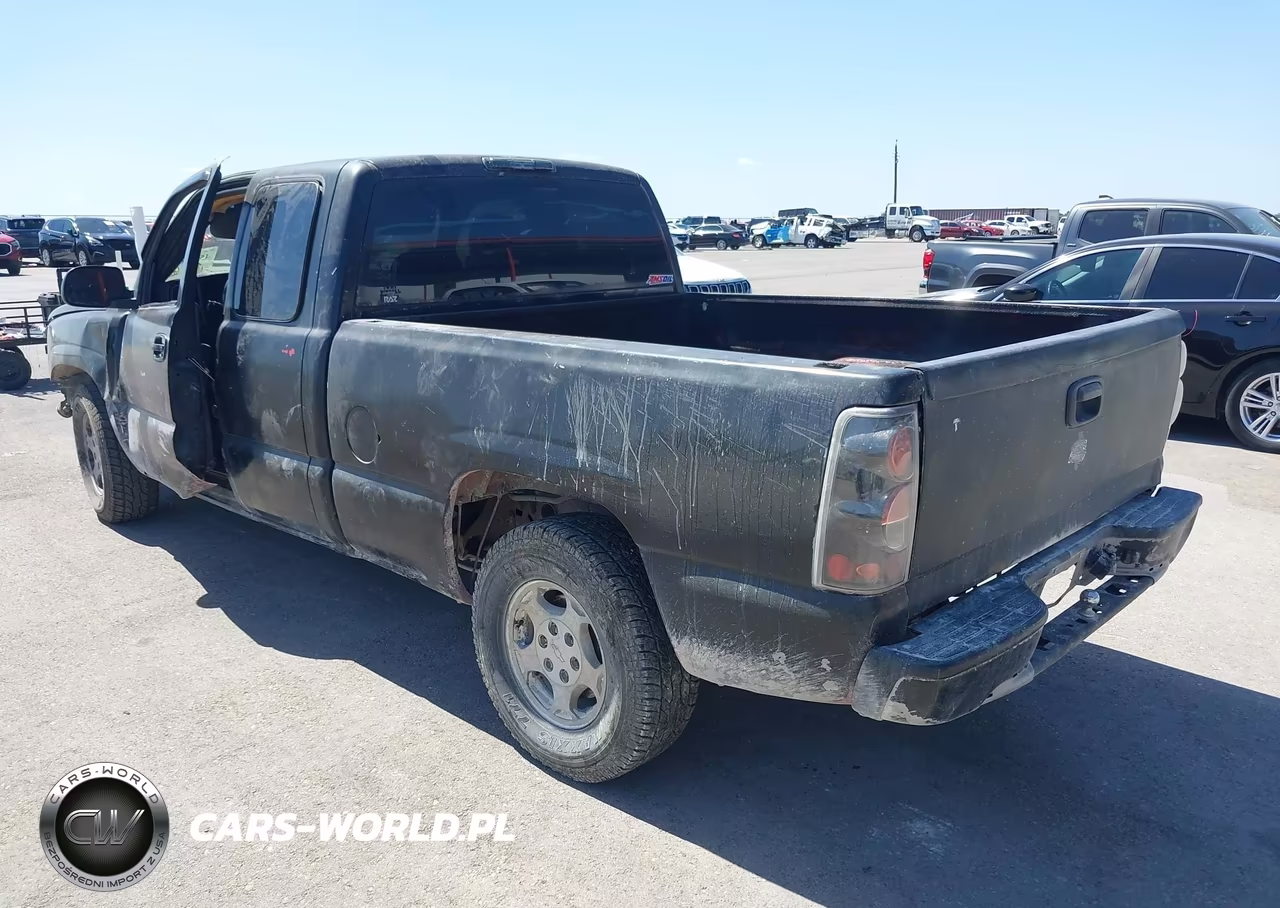 2005 Chevrolet Silverado 1500 Work Truck VIN:1GCEC19X45Z269849 - 3