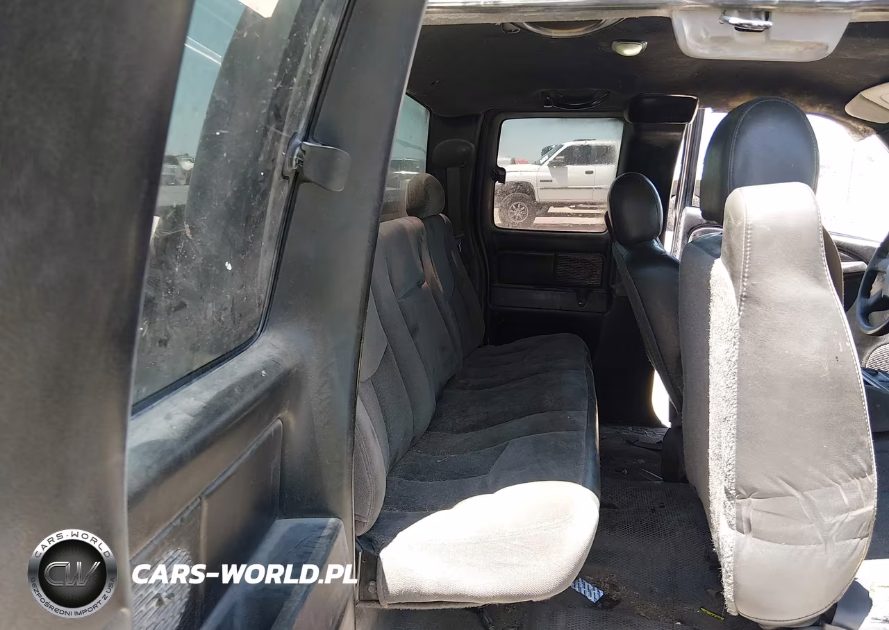 2005 Chevrolet Silverado 1500 Work Truck VIN:1GCEC19X45Z269849 - 8