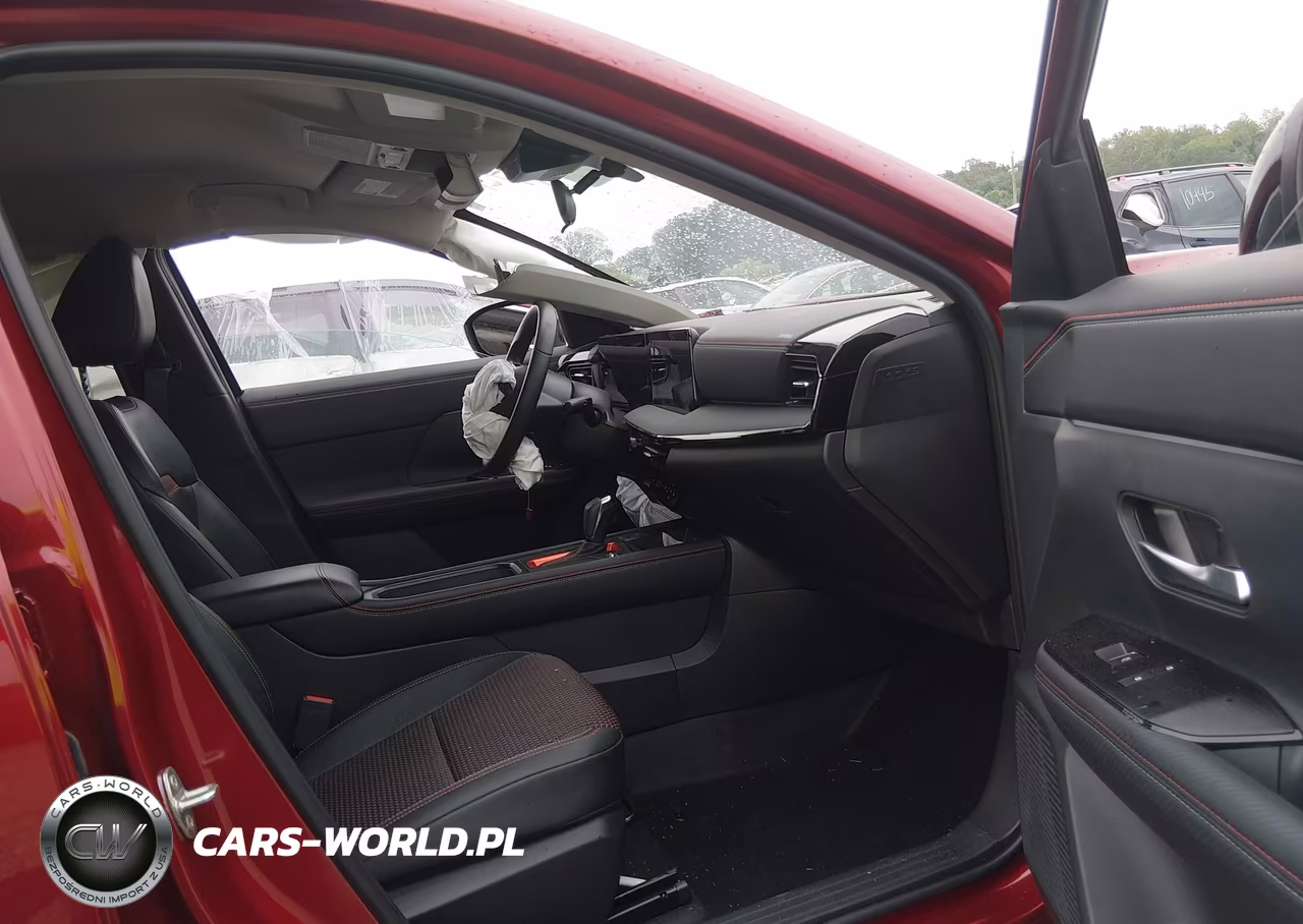 2026 Nissan Kicks Sr VIN:3N8AP6DB0TL309994 - 5