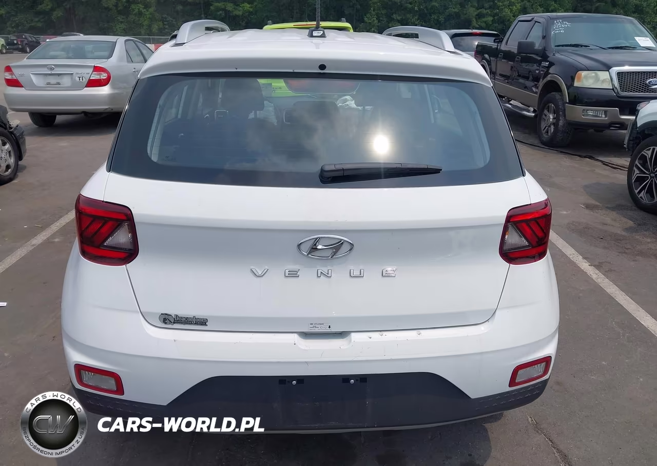 2026 Hyundai Venue Sel VIN:KMHRC8A36TU428556 - 17