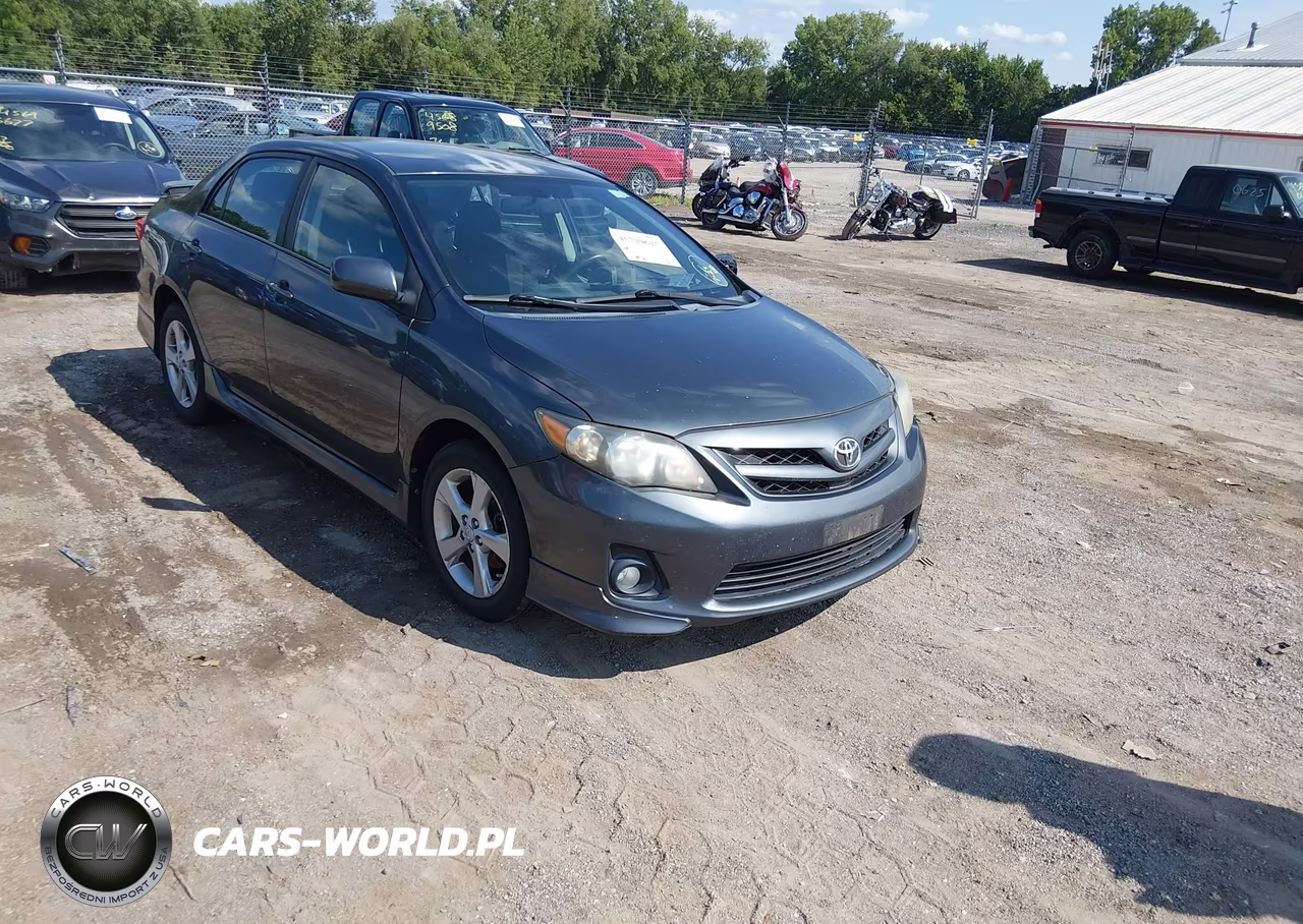 2011 Toyota Corolla S – zdjęcie 1 z 14
