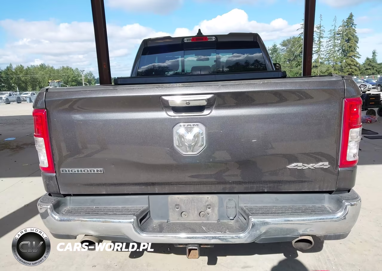 2019 Ram 1500 Big Horn-Lone Star 4X4 6'4 Box VIN:1C6SRFBT8KN640883 - 17