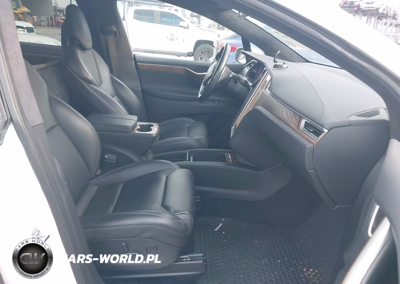 2017 Tesla Model X 100D-75D-90D VIN:5YJXCDE28HF068325 - 5