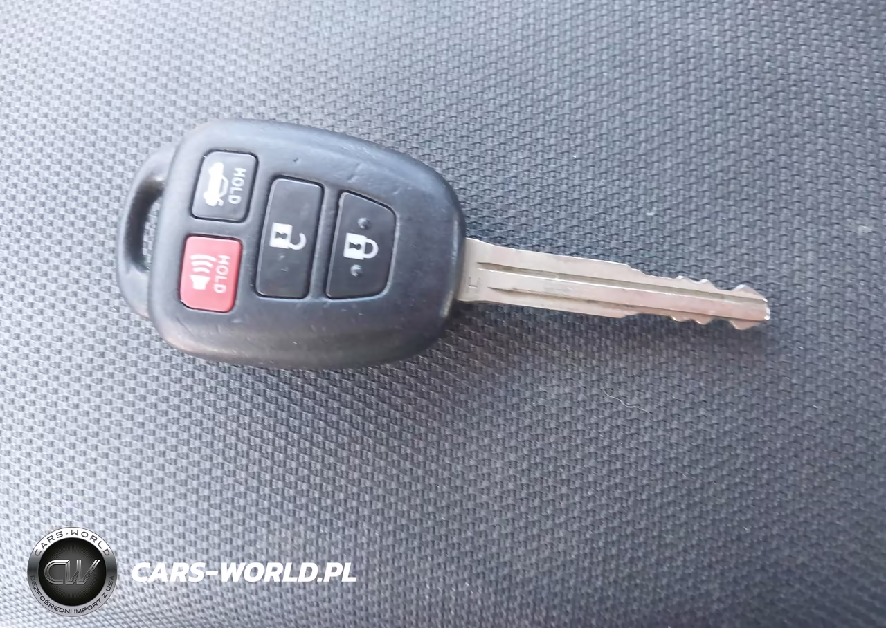 2017 Toyota Corolla Le VIN:2T1BURHE3HC891615 - 11