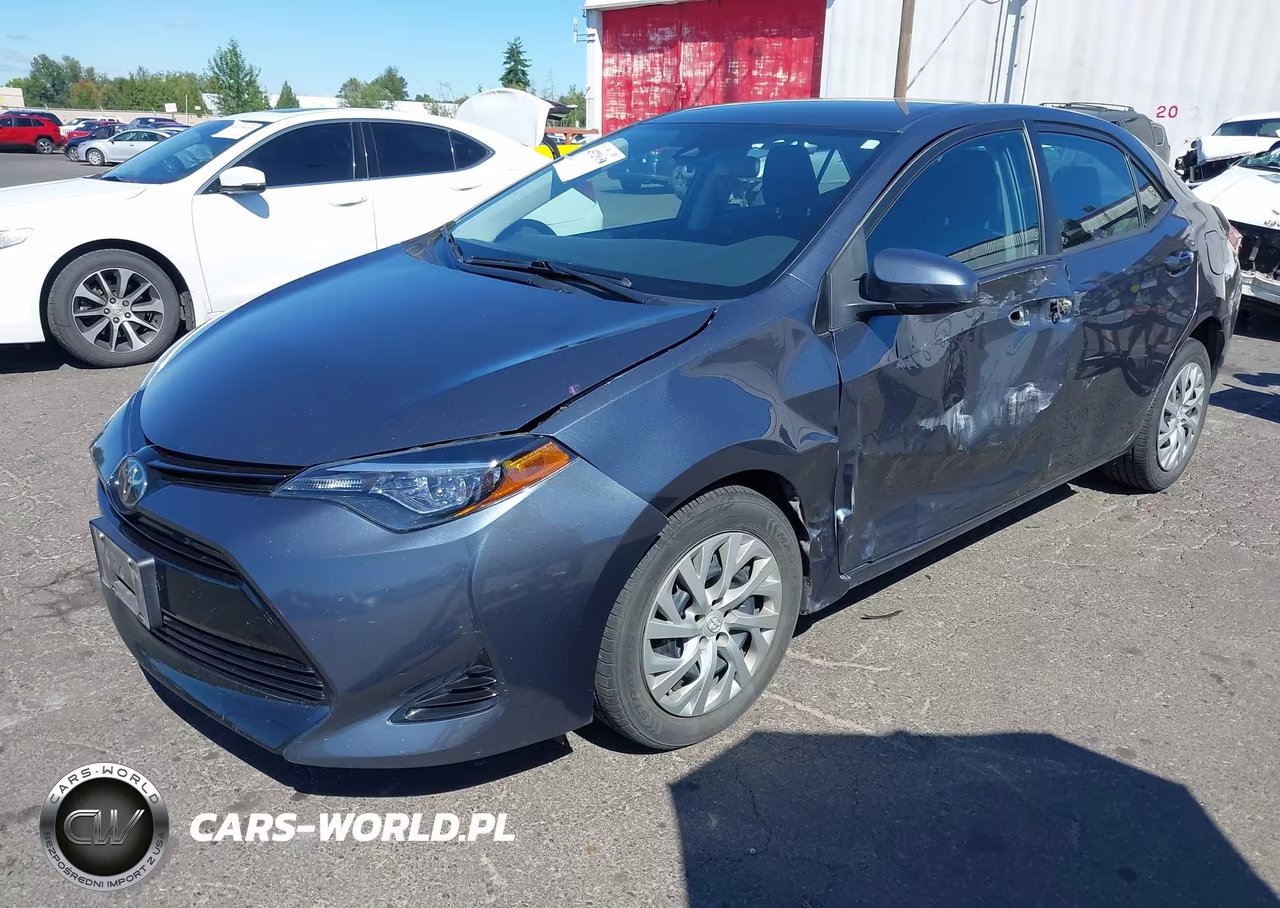 2017 Toyota Corolla Le VIN:2T1BURHE3HC891615 - 2