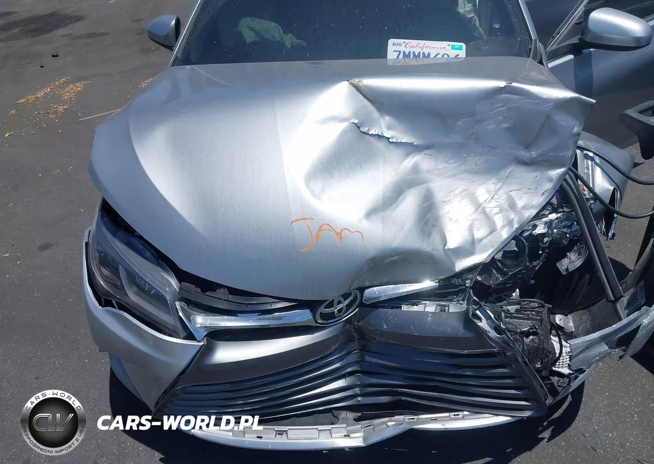 2015 Toyota Camry Le VIN:4T1BF1FK6FU067253 - 10