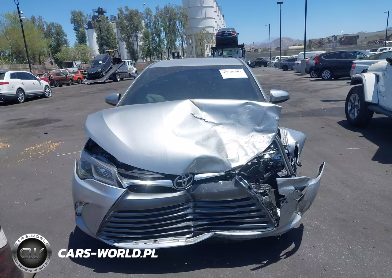 2015 Toyota Camry Le VIN:4T1BF1FK6FU067253 - 12