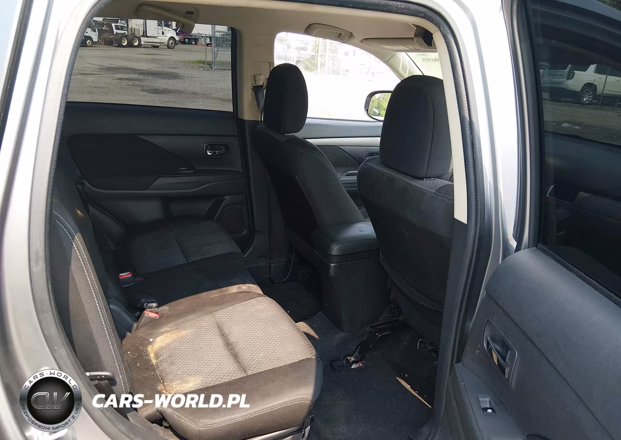 2016 Mitsubishi Outlander Se VIN:JA4AD3A35GZ015032 - 8
