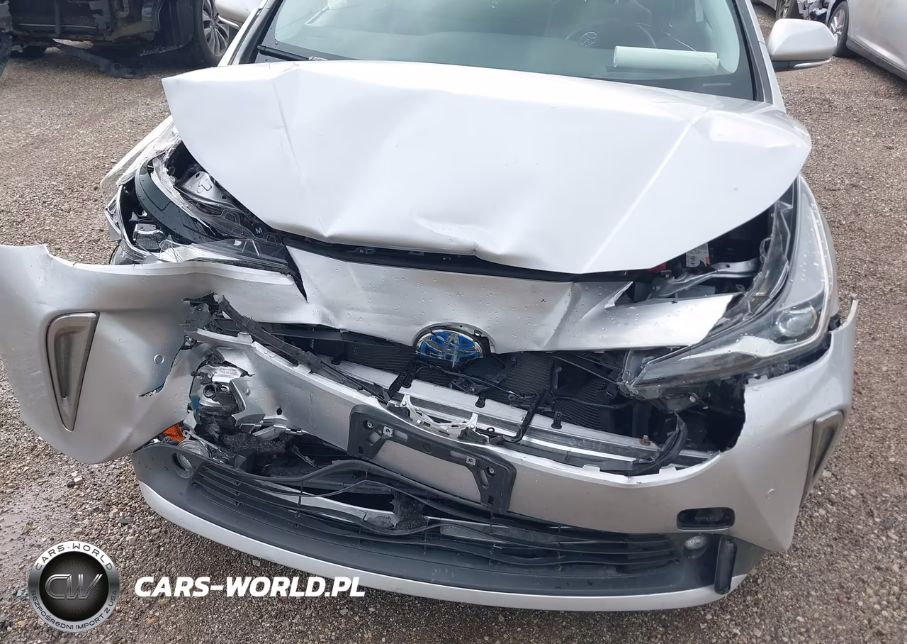 2022 Toyota Prius Limited VIN:JTDKAMFU1N3187407 - 6