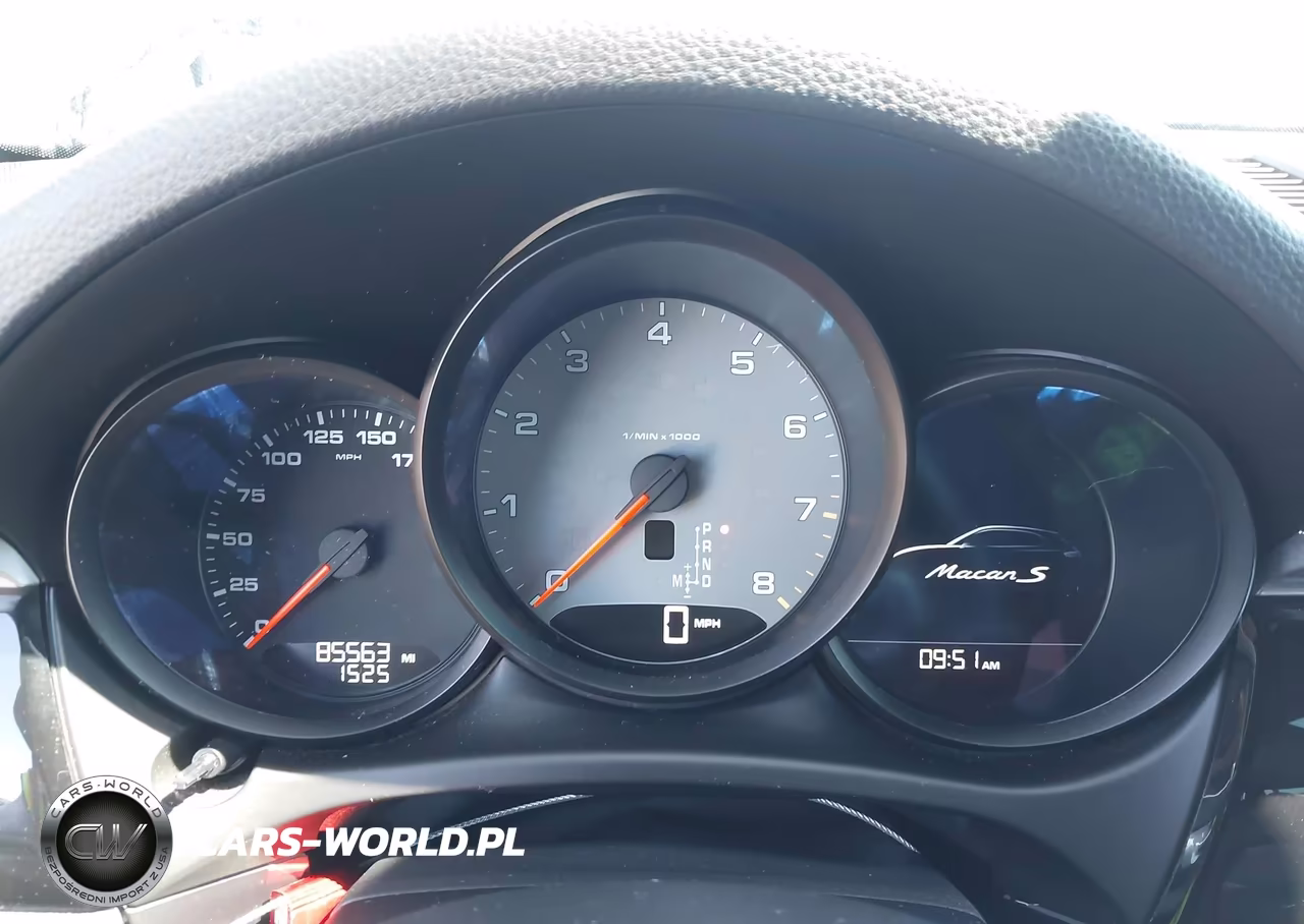 2018 Porsche Macan S VIN:WP1AB2A53JLB30826 - 7