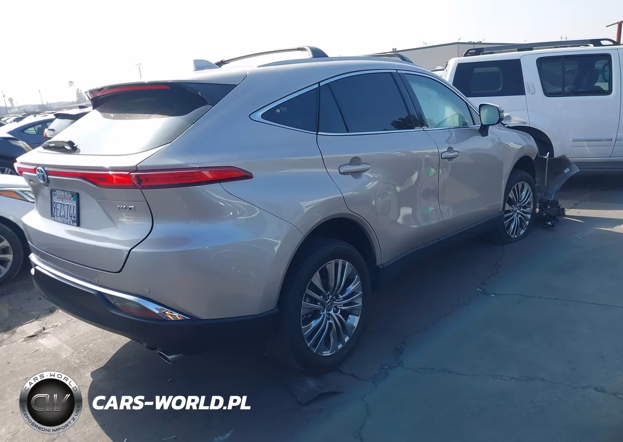 2023 Toyota Venza Xle VIN:JTEAAAAH9PJ130936 - 4