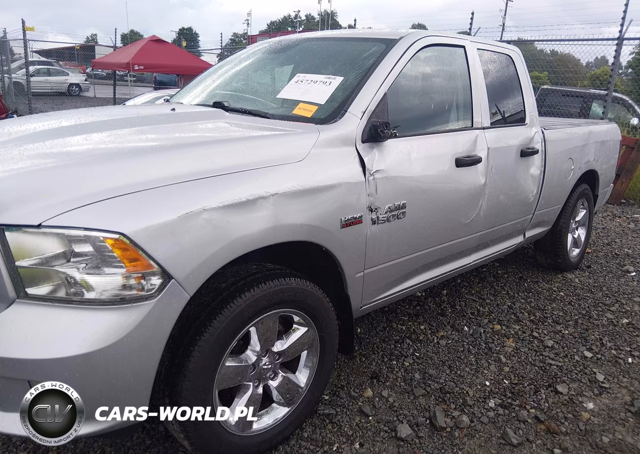 2018 Ram 1500 Express 4X4 6'4 Box VIN:1C6RR7FT3JS309997 - 6