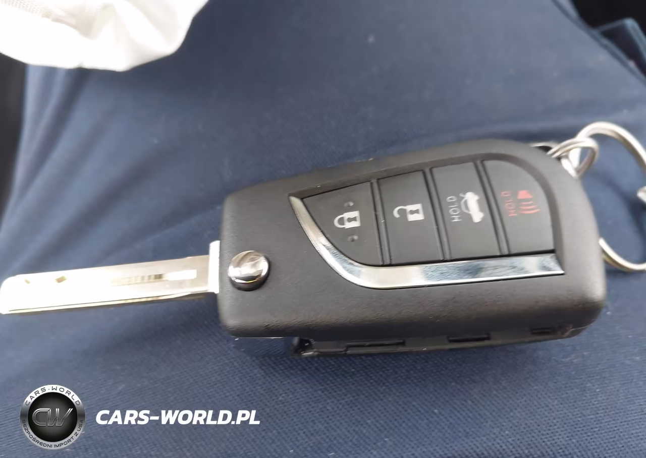 2026 Toyota Corolla Le VIN:5YFB4MDE5TP483103 - 11