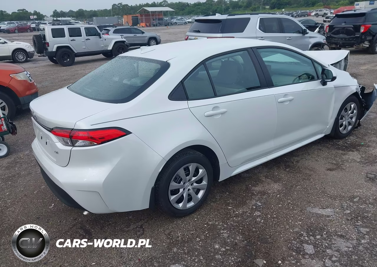 2026 Toyota Corolla Le VIN:5YFB4MDE5TP483103 - 4