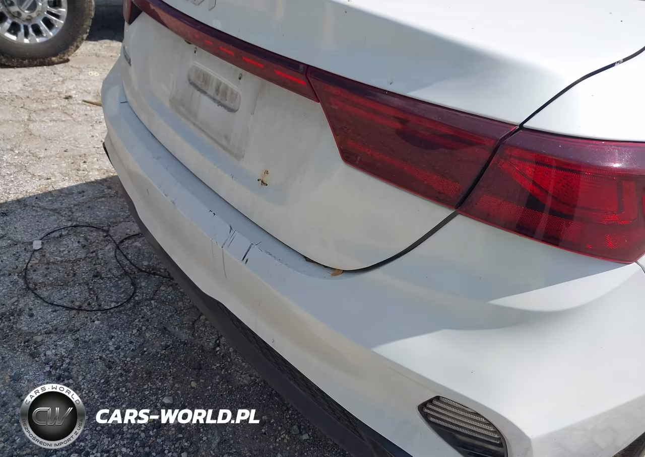 2024 Kia Forte Lxs VIN:3KPF24AD2RE757063 - 6