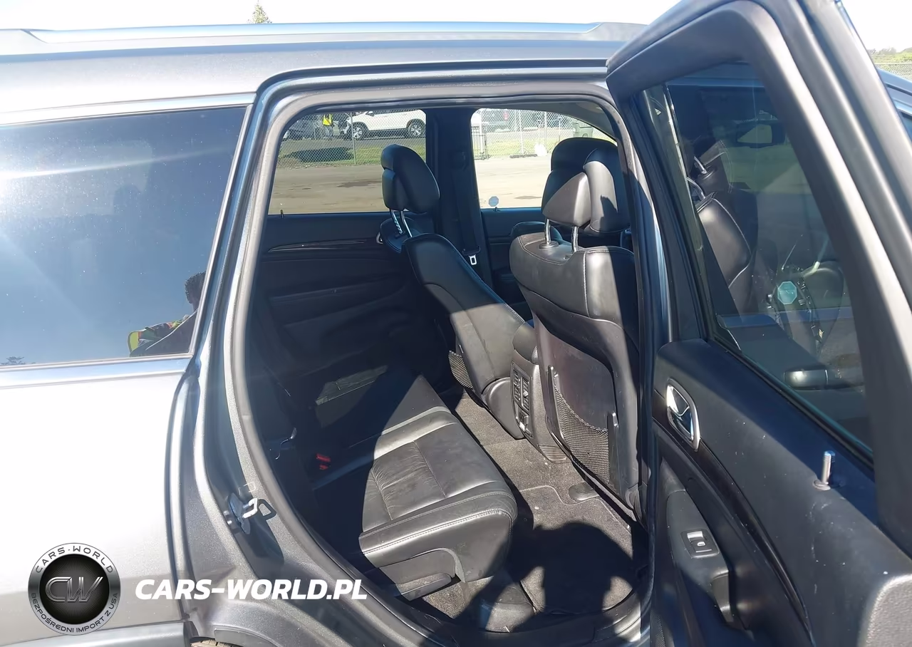 2013 Jeep Grand Cherokee Laredo VIN:1C4RJFAG6DC542498 - 8
