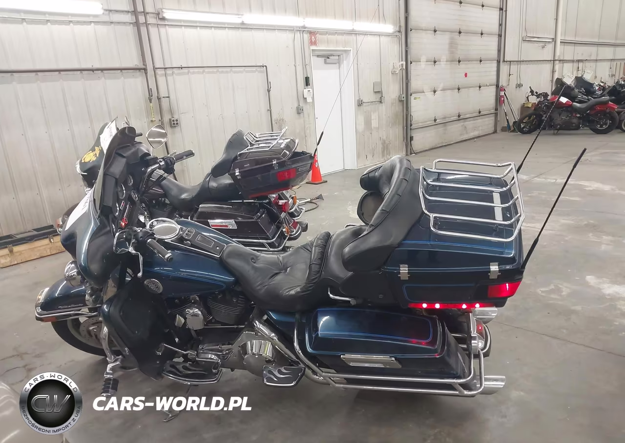 2002 Harley-Davidson Flhtcui VIN:1HD1FCW162Y637918 - 13