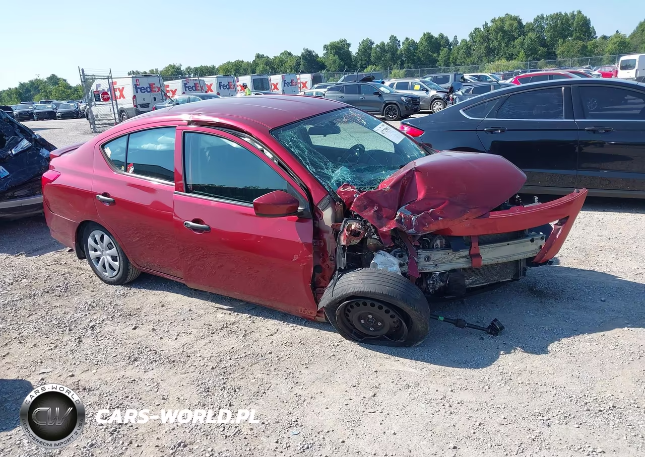 2019 Nissan Versa 1.6 S+ – zdjęcie 1 z 16