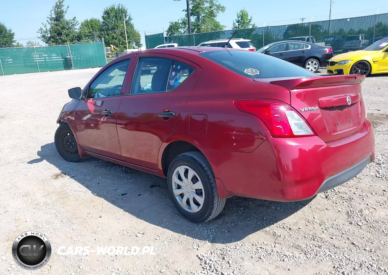 2019 Nissan Versa 1.6 S+ VIN:3N1CN7AP7KL822936 - 3